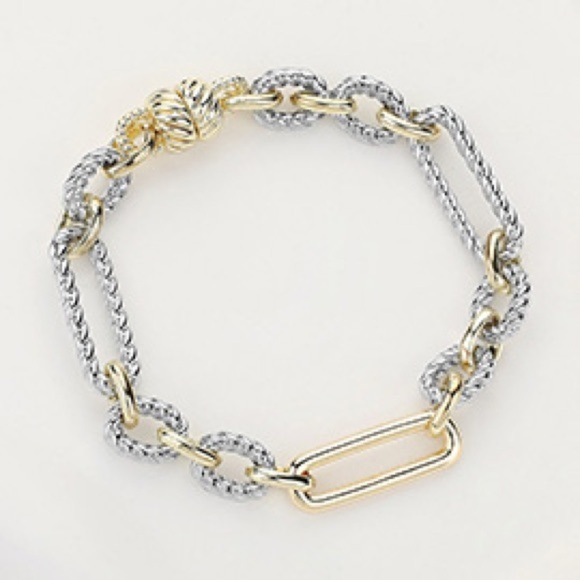 14K Gold Plated Two Tone Textured Oval Chain Magnetic Bracelet - Picture 1 of 2